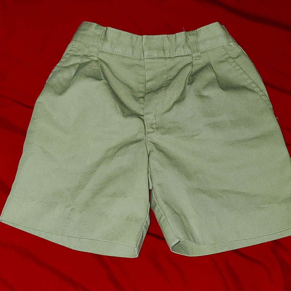 Kaki girl shorts uniform